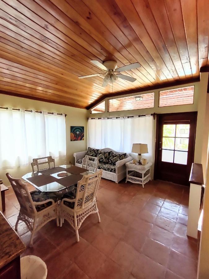 Tradewinds Paradise Villas San Pedro  Eksteriør billede