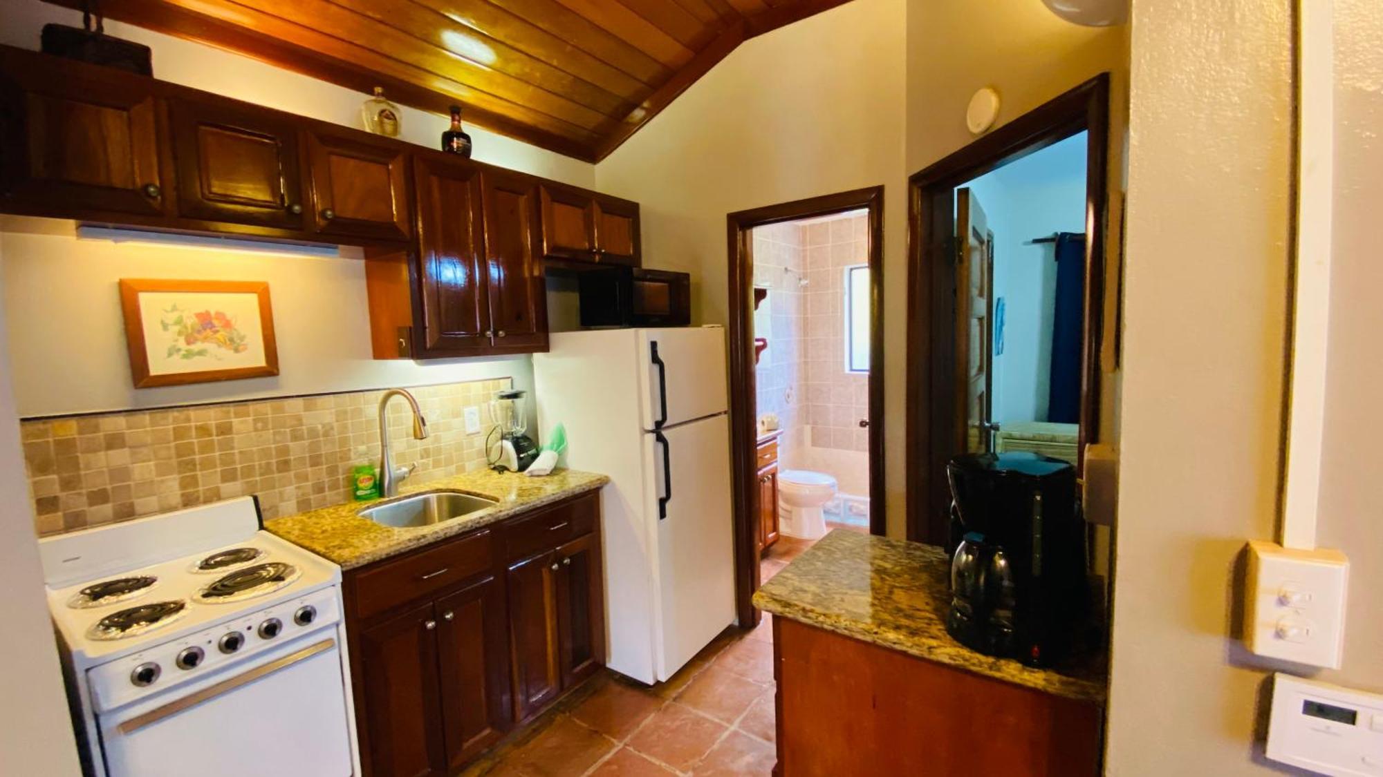 Tradewinds Paradise Villas San Pedro  Eksteriør billede