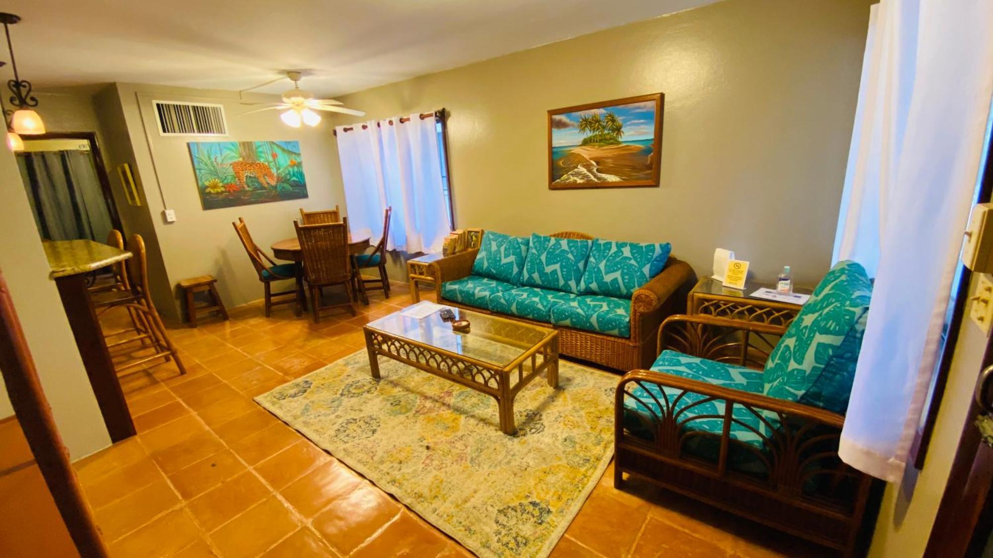 Tradewinds Paradise Villas San Pedro  Eksteriør billede