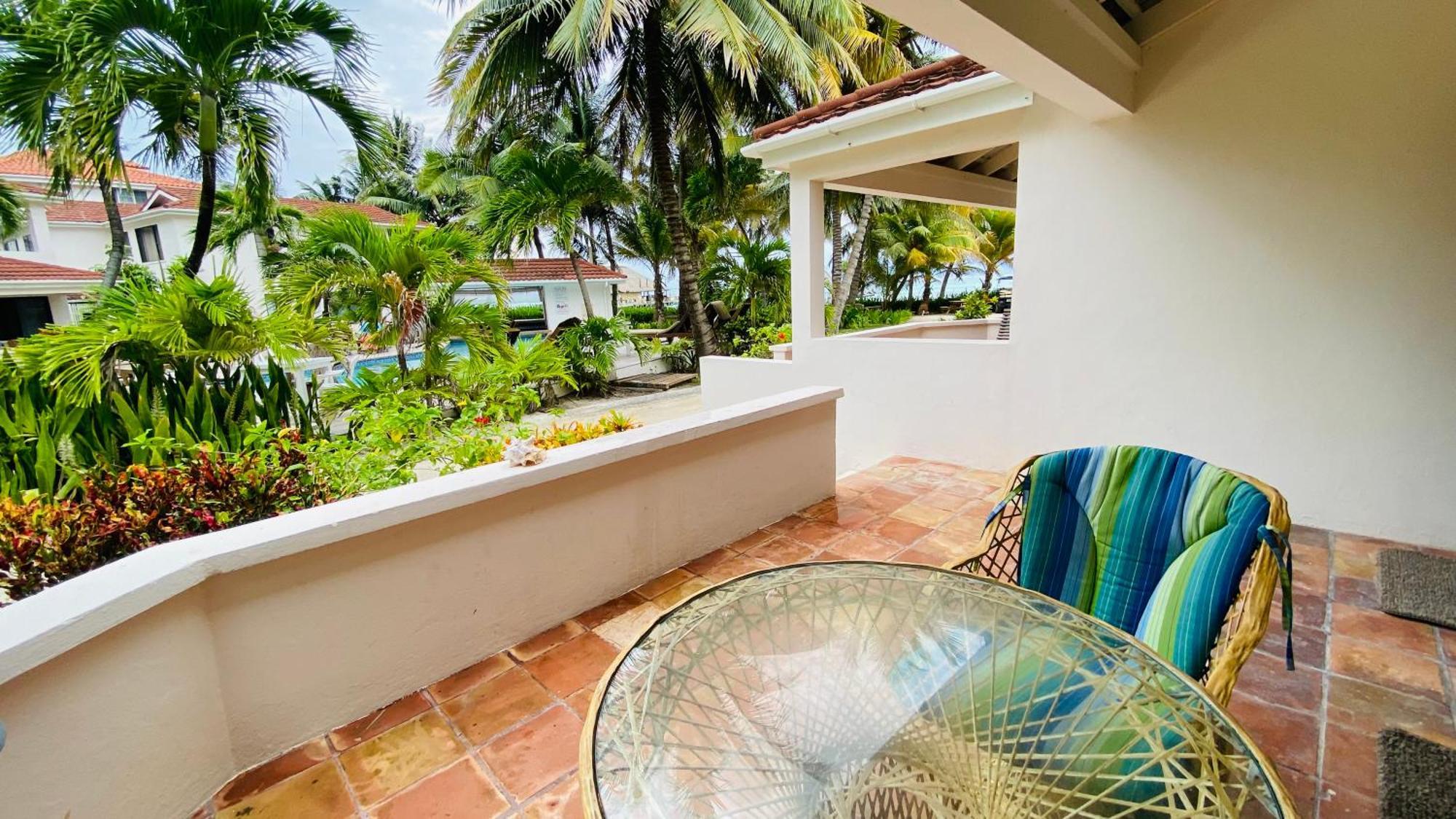 Tradewinds Paradise Villas San Pedro  Eksteriør billede